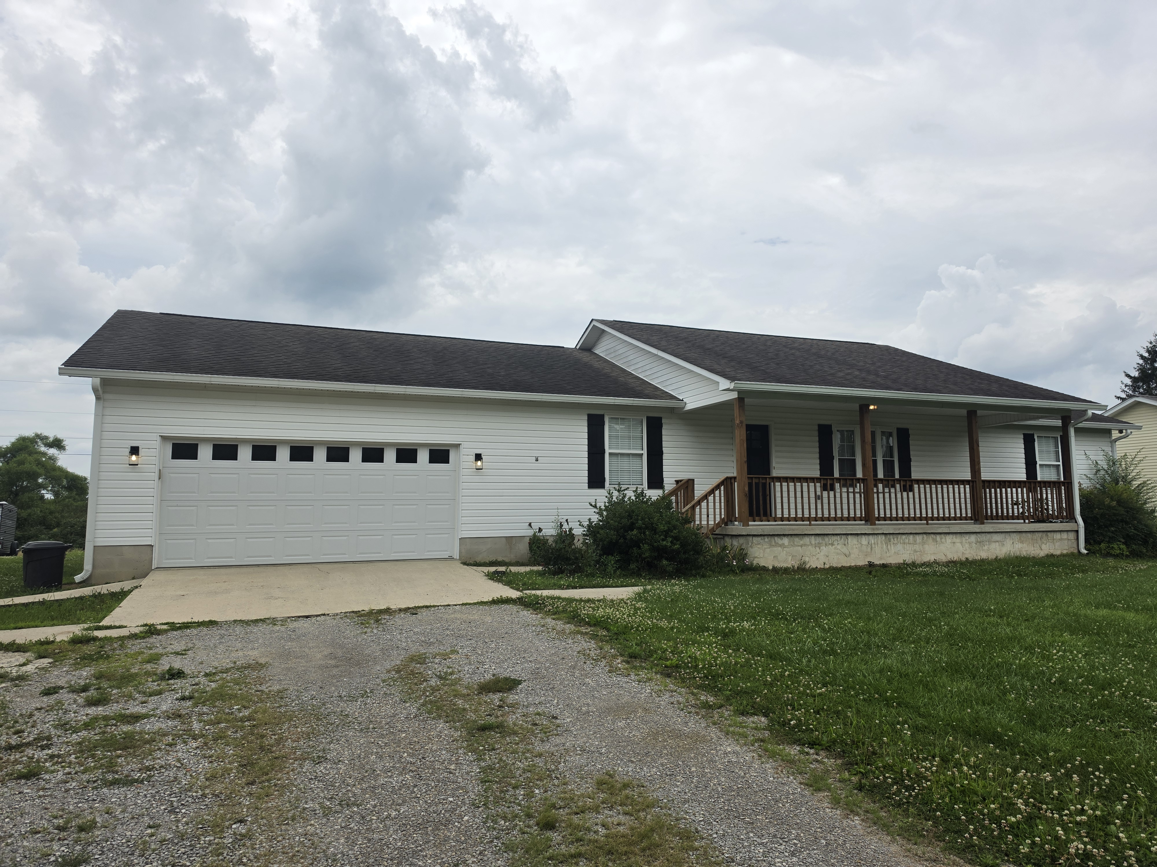 1226 Allardt Hwy rental home in Jamestown, TN